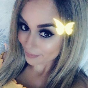 Meet your Posher, Priscilla